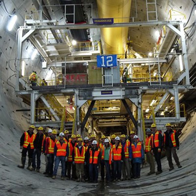 Students with robots in Edgar Mine