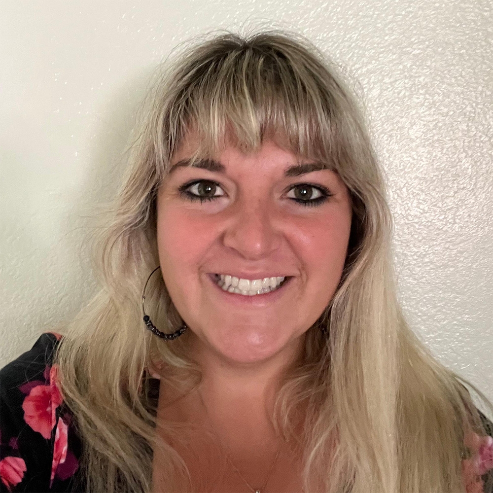 Allie Bolter Headshot