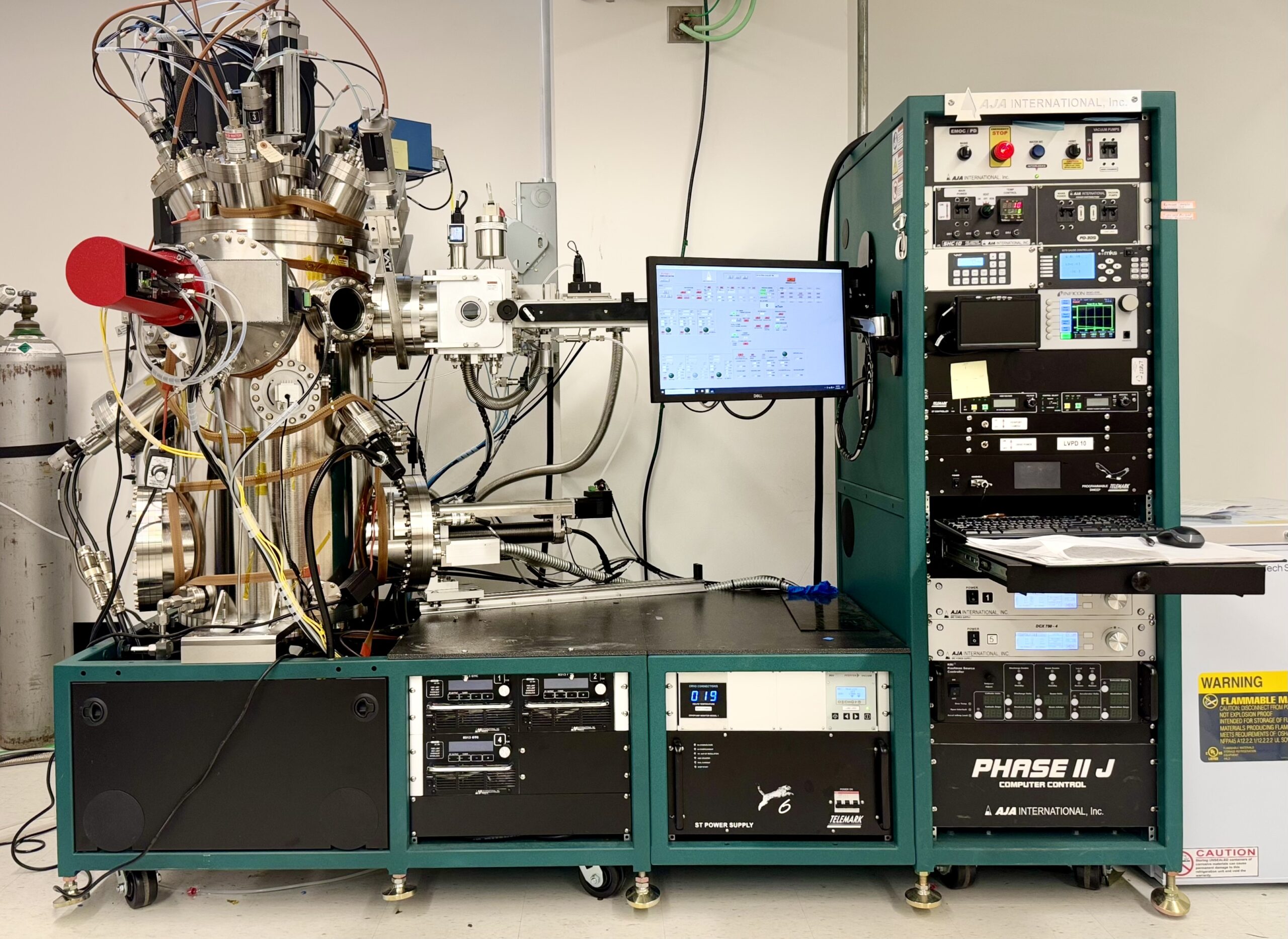 MulitDepHorizontal-scaled AJA UHV Multi-Technique Deposition System