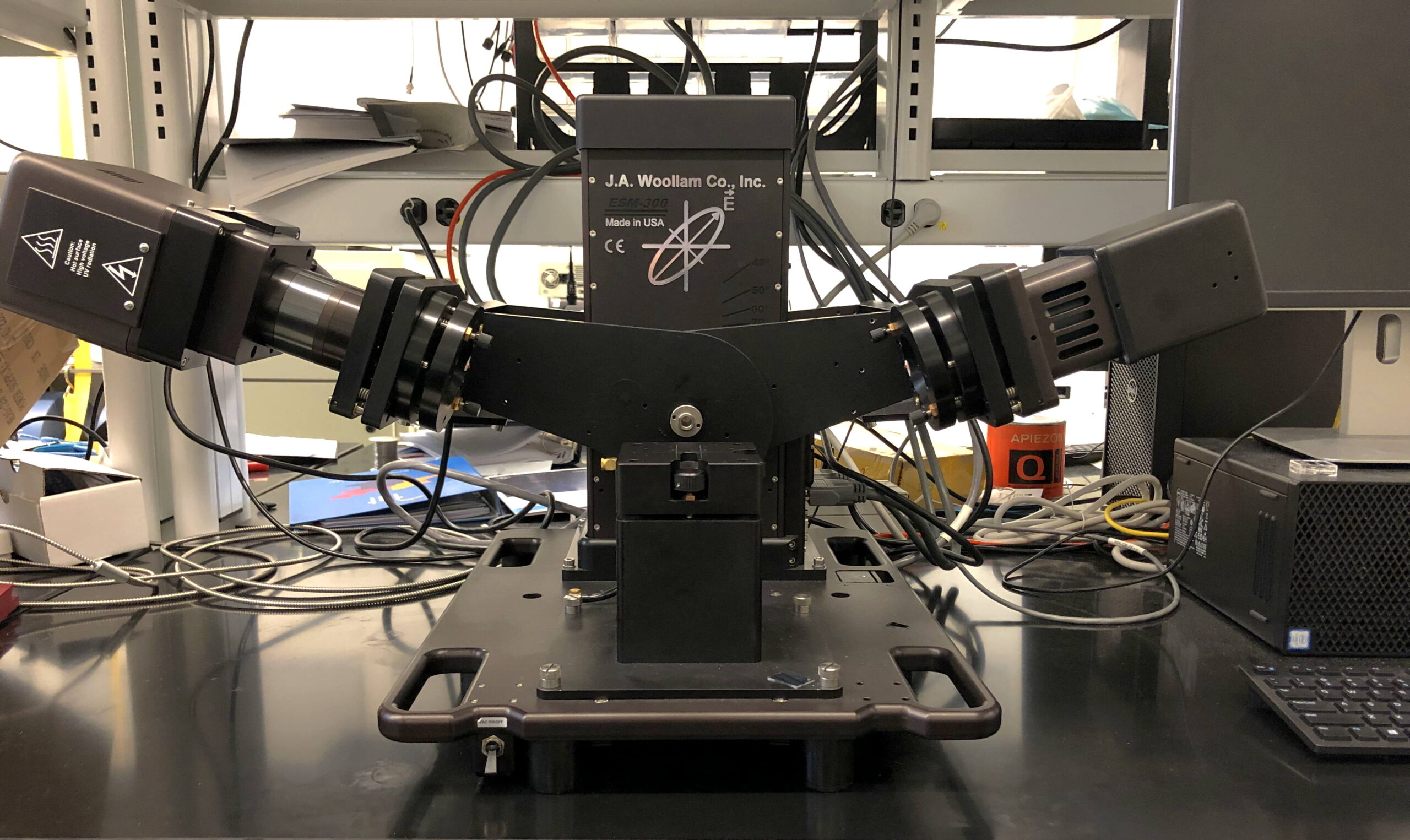 M2000-ellipsometer-image-scaled Woollam M-2000 Ellipsometer