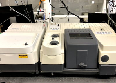 FTIR Spectrometer/Ellipsometer