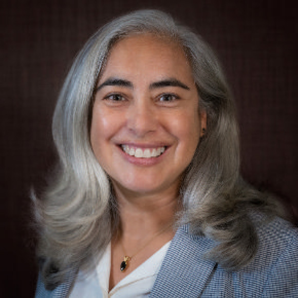 Fran Vallejo headshot